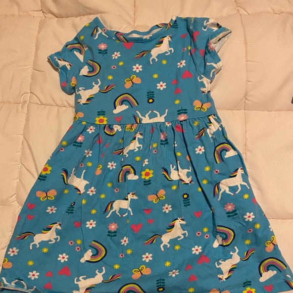 Kids - Size 4 - Picture 6 of 16